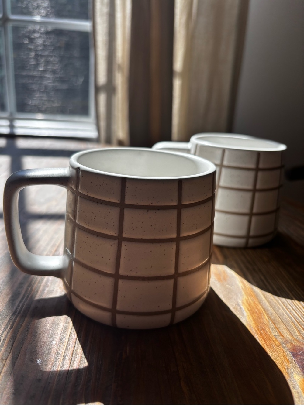 Minimal Grid Ceramic Mugs - White and Brown